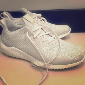 SOLD NEW ADIDAS ALPHA BOUNCE